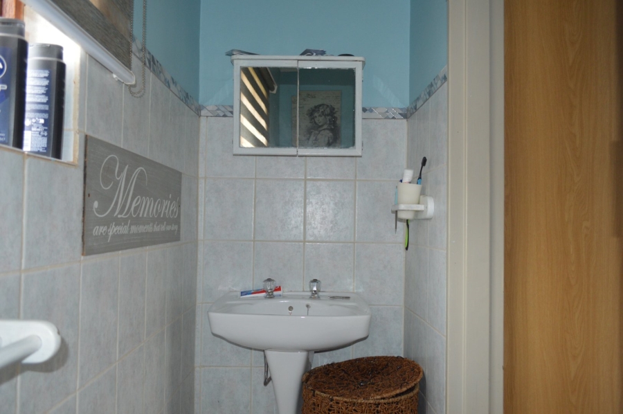 3 Bedroom Property for Sale in Flamwood North West
